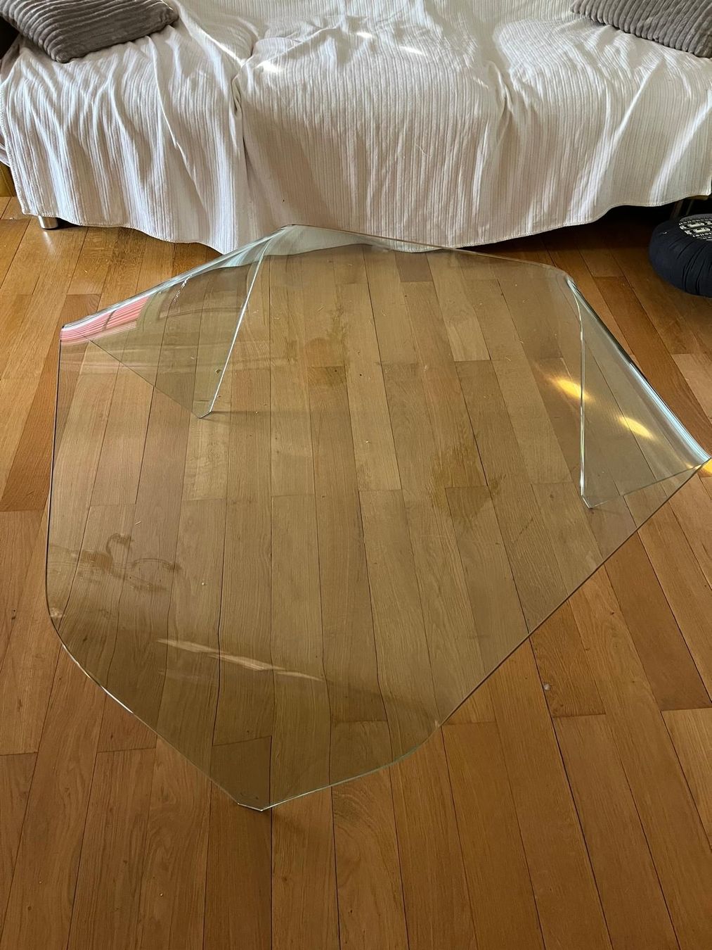 Set de table et chaises: Glastisch – D'occasion à Suhr par smoerga
