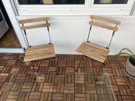 Zwei Klappstühle Metall Holz für Balkon guter Zustand