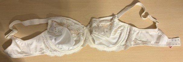 Triumph Altra biancheria intima: 2 BH, Triumph, 90C, ungetragen – Nuovo (secondo la descrizione) da Glattfelden venduto da Matschtli30