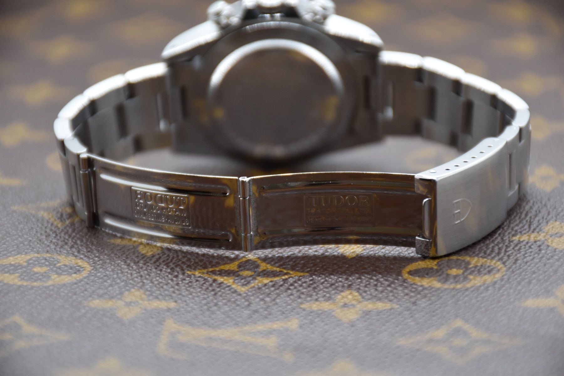Tudor Montres: Tudor Oysterdate Big Block Reverse Panda Ref. 79180, Box – D'occasion à Zug par eMDi_Collection 3