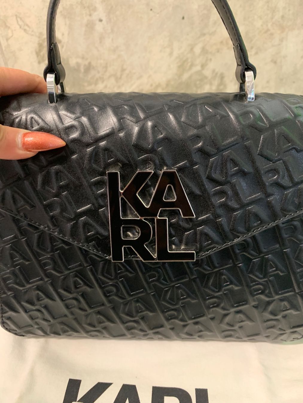 Karl Lagerfeld Borse da donna: Limitierte Original Karl Lagerfeld Tasche NEU – Nuovo e nell'imballaggio originale da Rothrist venduto da Oddymanliane 6