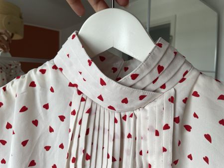 Bluse mit Herzen ♥️ Sister Jane