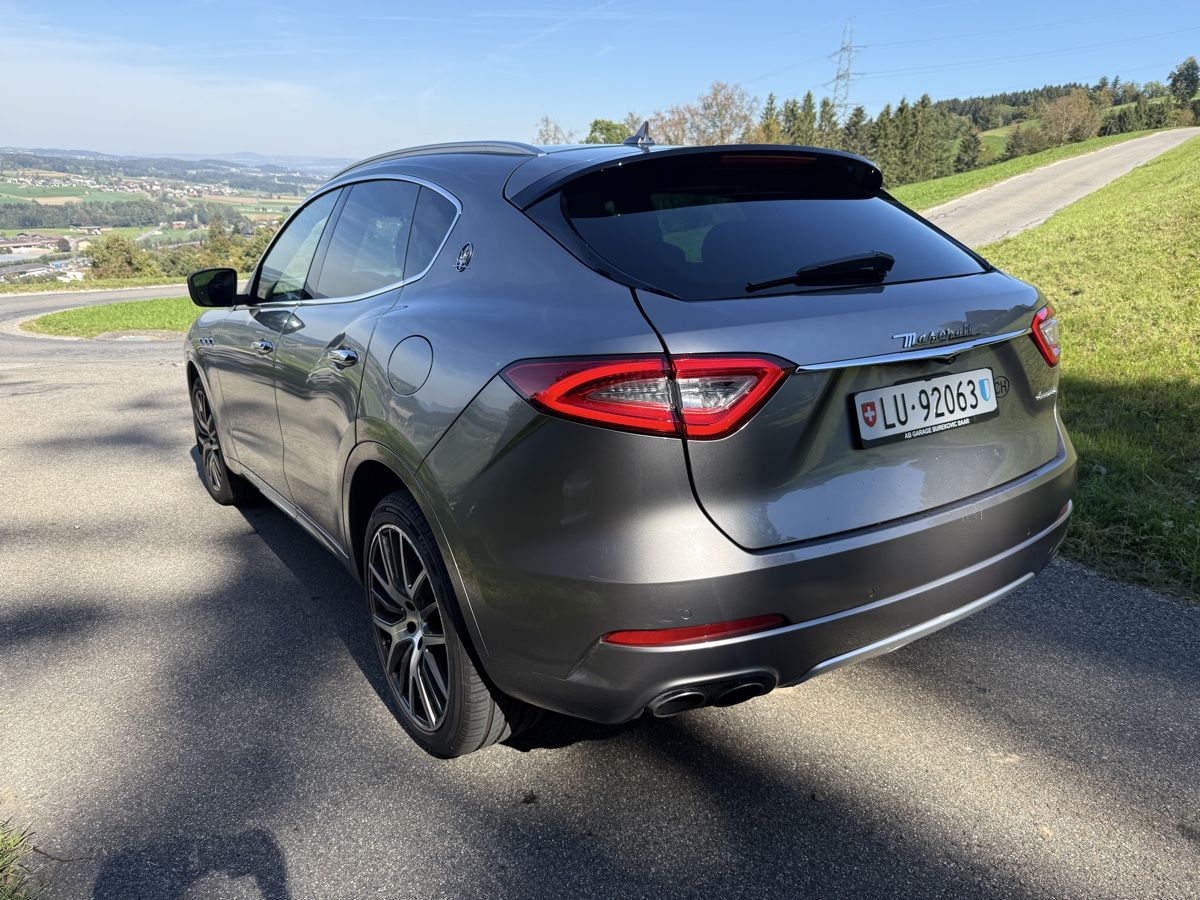 Maserati Automobili: Maserati Levante S – Usato da Root venduto da E.H.Velo 2