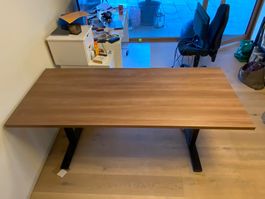Verstellbarer Schreibtisch mit Hydraulic