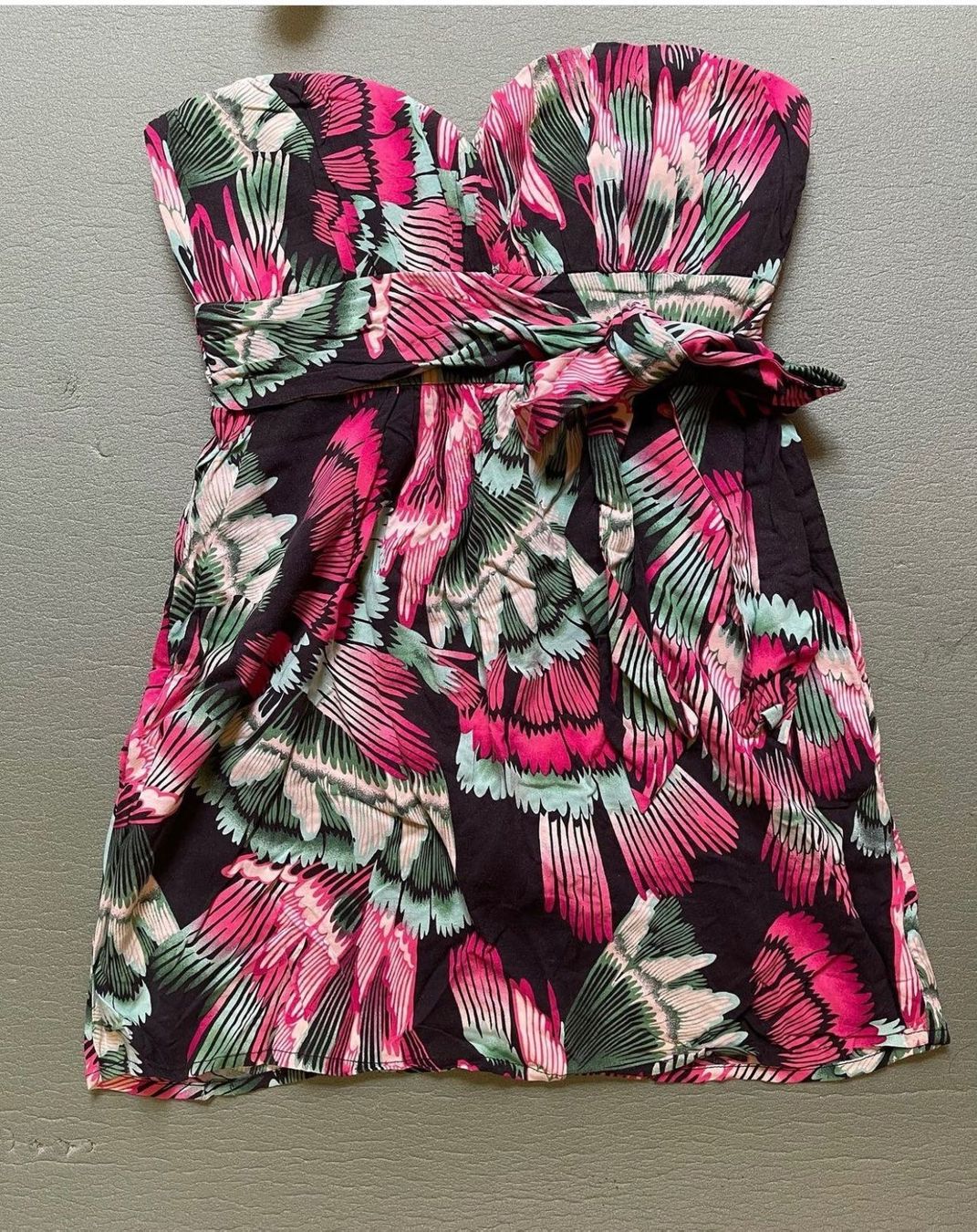 Vestiti: Beautiful dress – Nuovo (secondo la descrizione) da Opfikon venduto da til_t7ww
