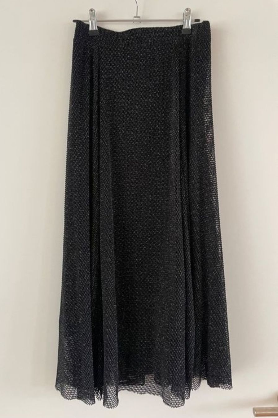 Zara Gonne: Rock Zara, Gr. M – Nuovo (secondo la descrizione) da Jonen venduto da Juliette_St