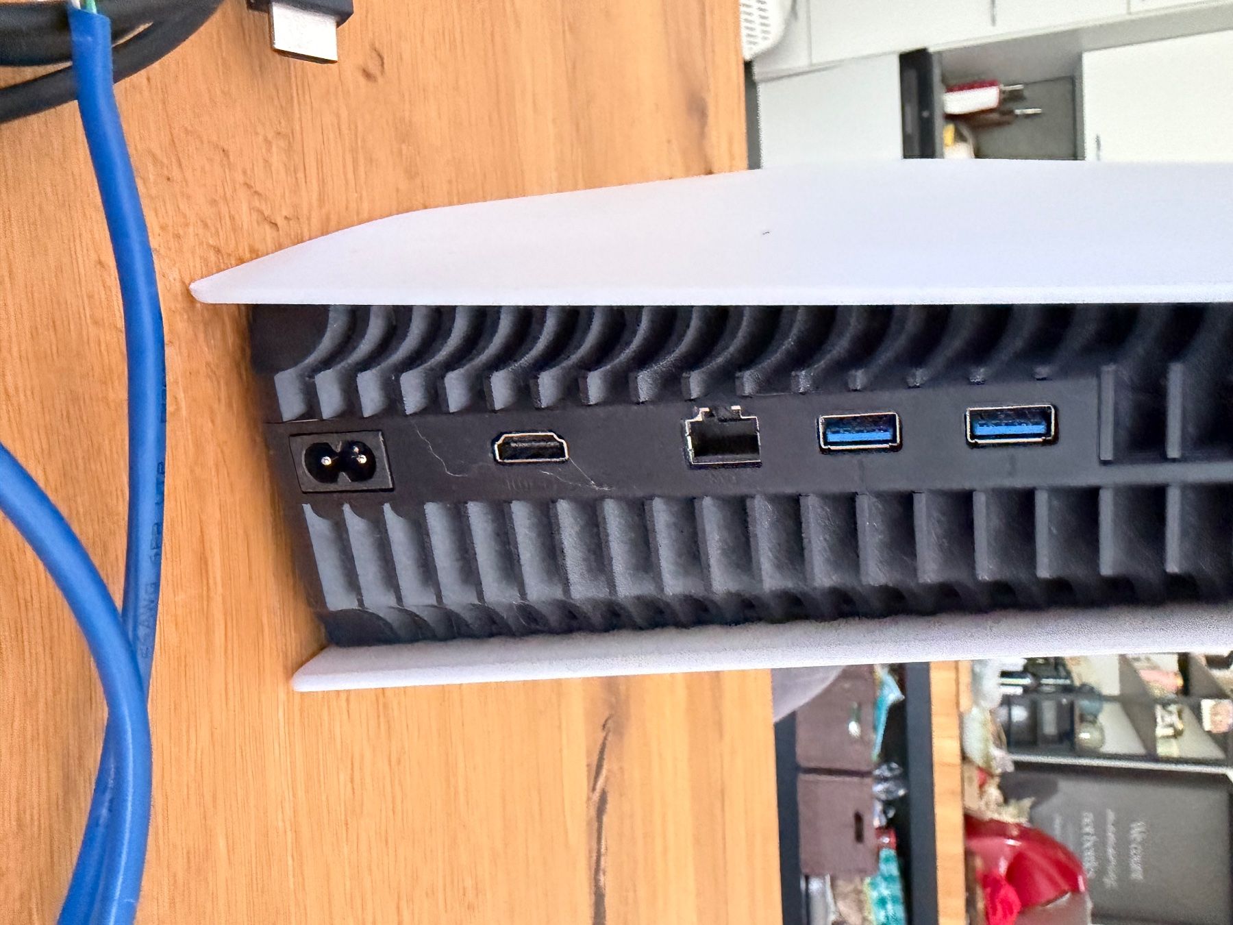 Sony Consoles: PlayStation 5 Disc Edition 825 GB + 2 Controller – D'occasion à Adliswil par chris.tsueri 1