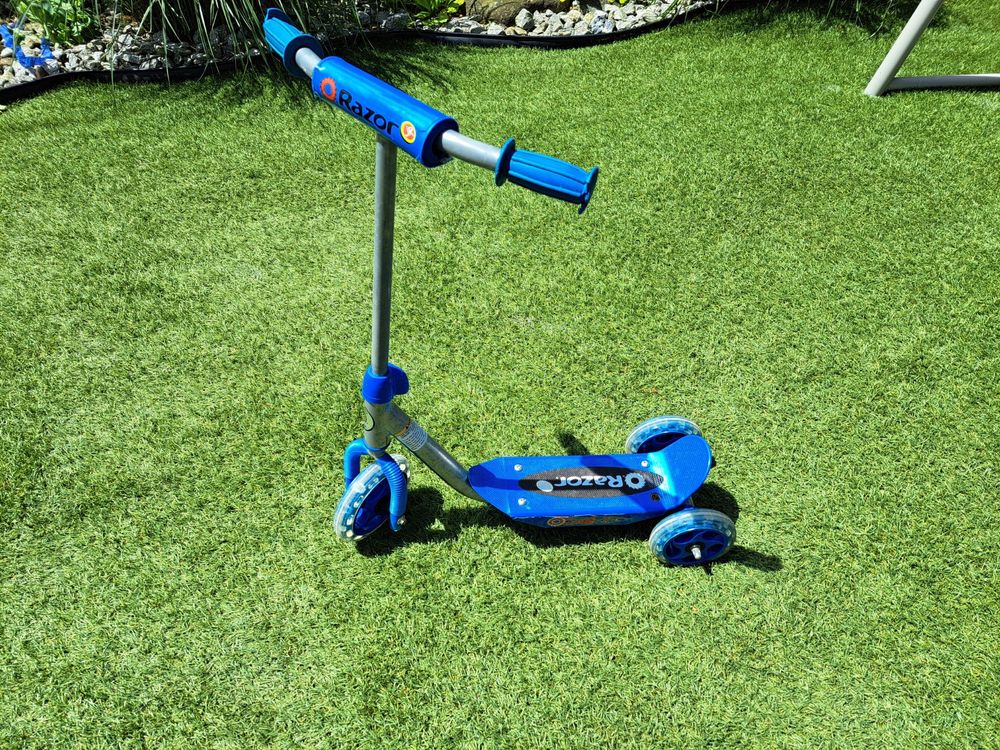 Razor Tretroller / Trottinett | Kaufen auf Ricardo