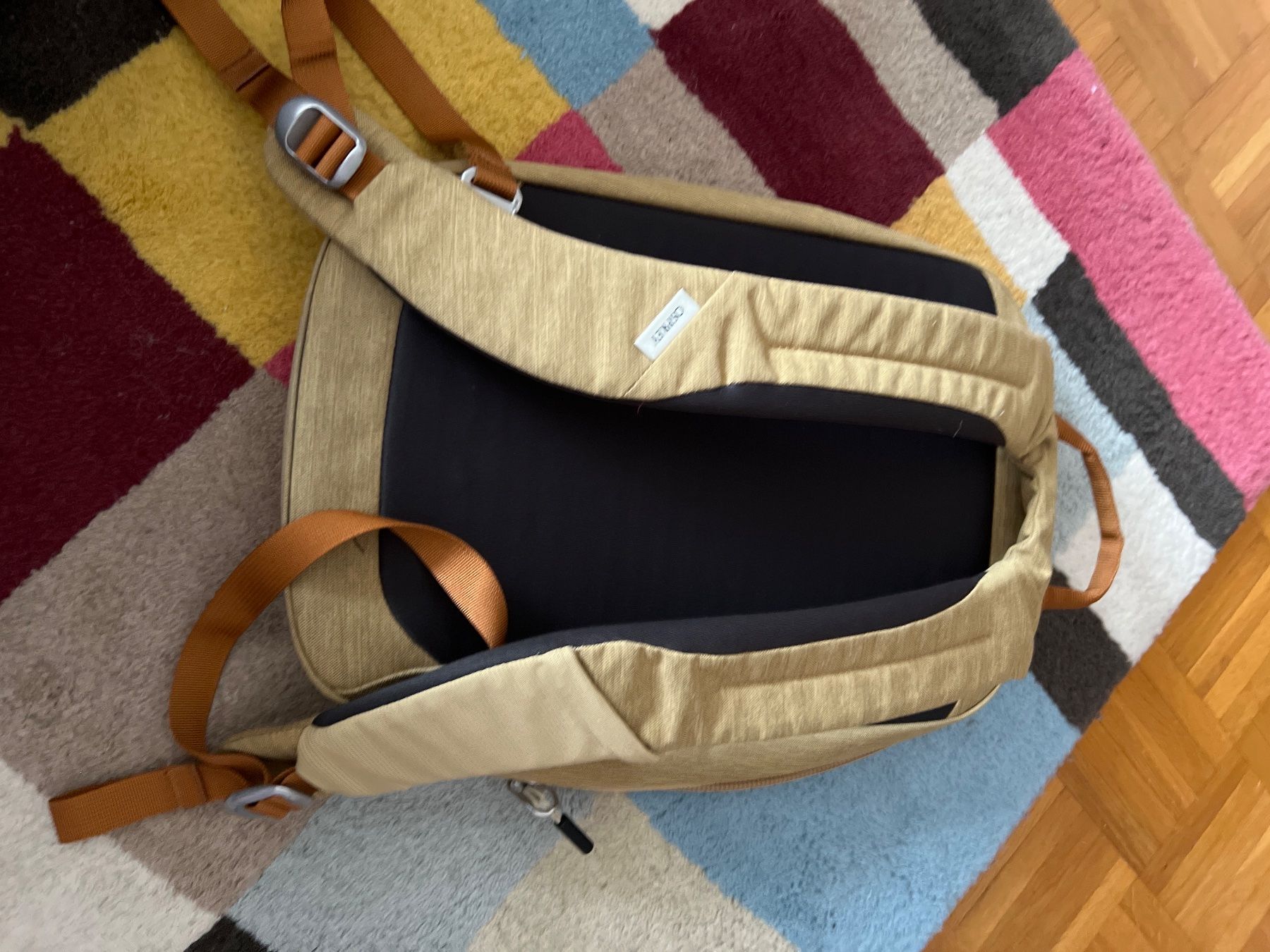 Osprey Zaini: Osprey ARCANE SMALL DAY Rucksack – Usato da Winterthur venduto da britsi 1