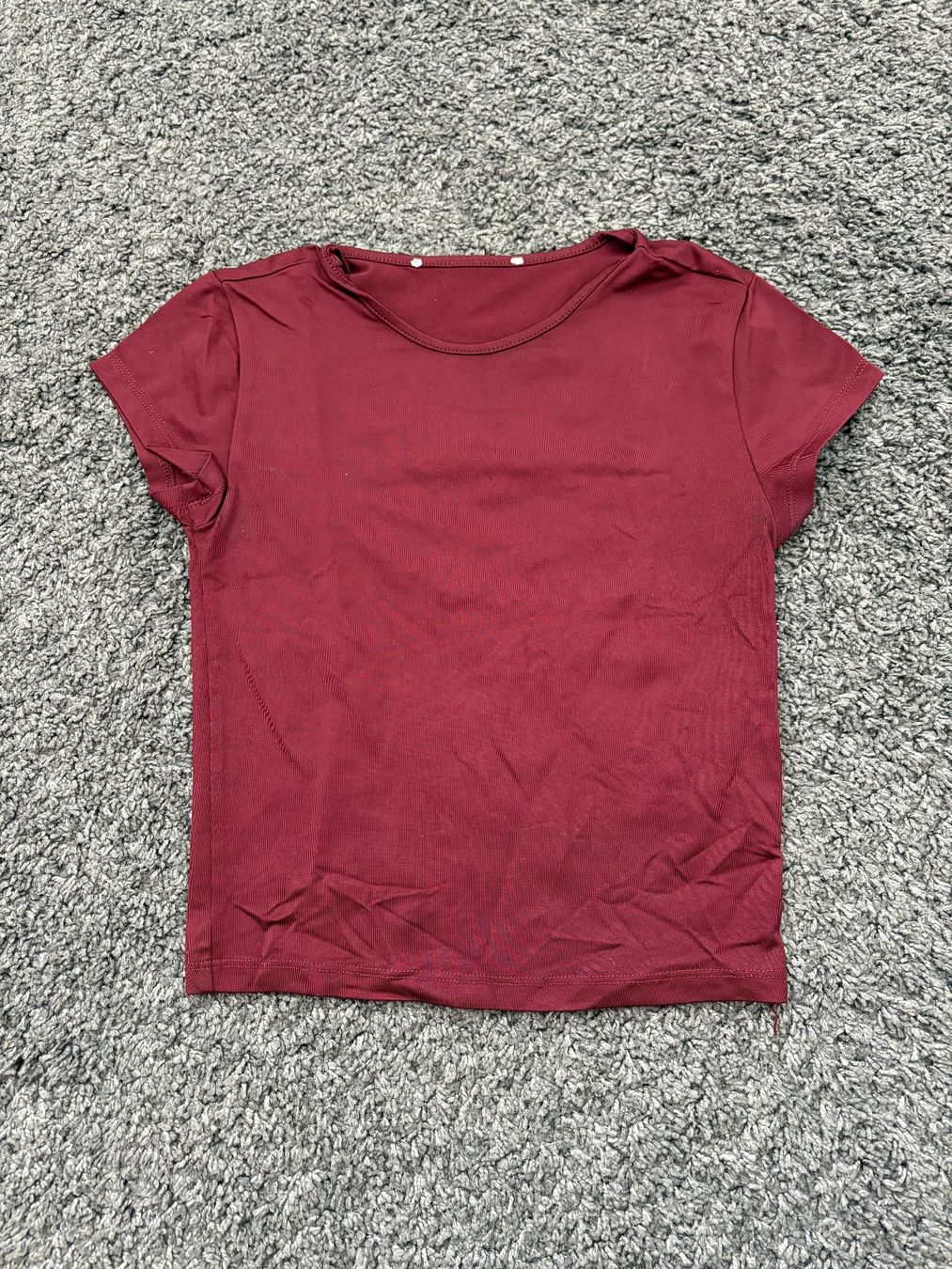 Stradivarius T-shirt: T-Shirt Stradivarius – Usato da Rain venduto da Rasala3