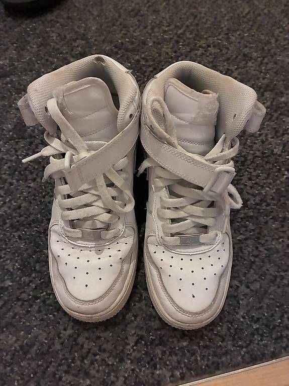 Chaussures hommes: White Nike Air Force High Top – D'occasion à Spreitenbach par sam_l5fj