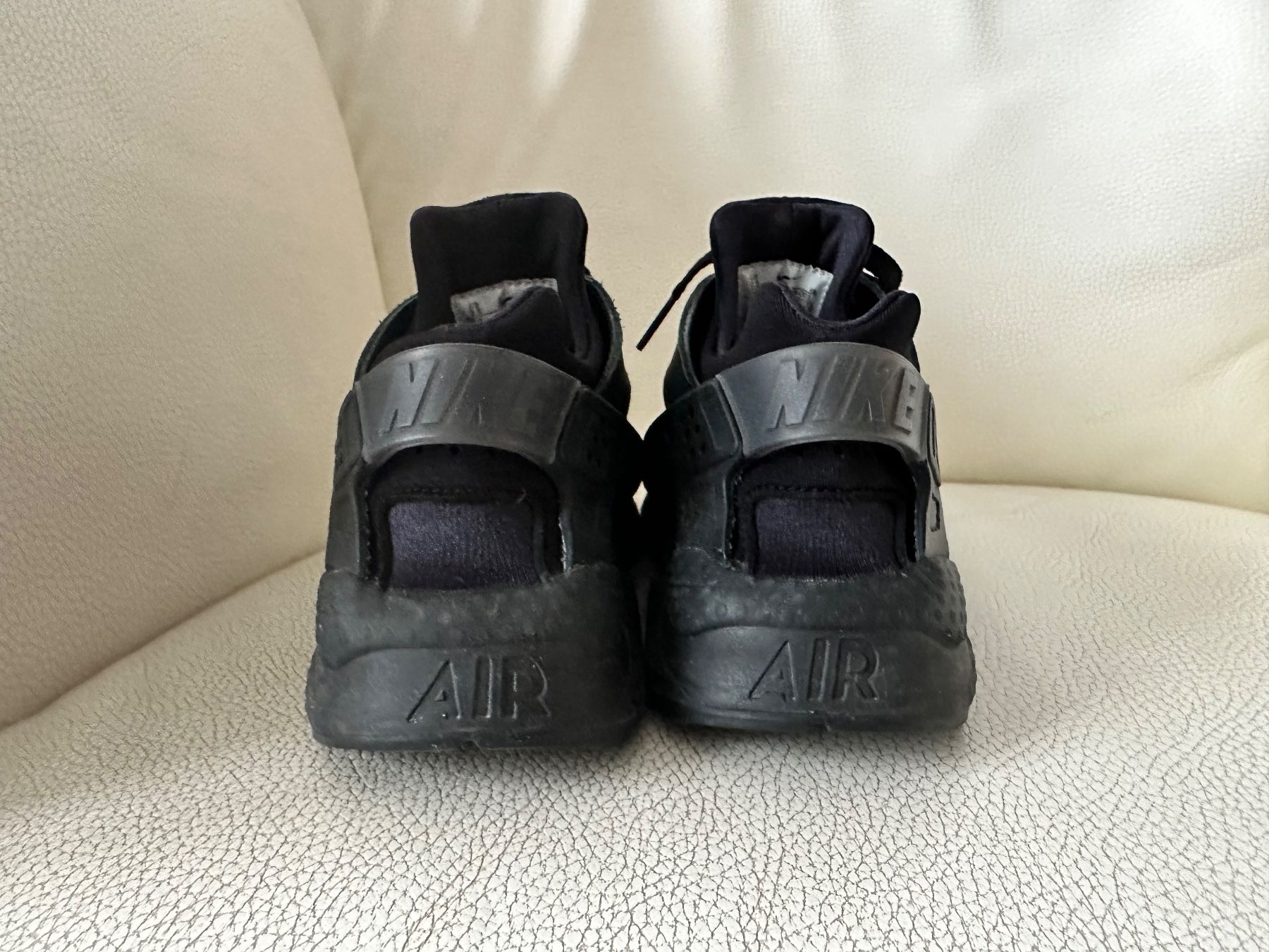 Nike Scarpe da donna: Nike Huarache – Usato da Zürich venduto da Yuece 1