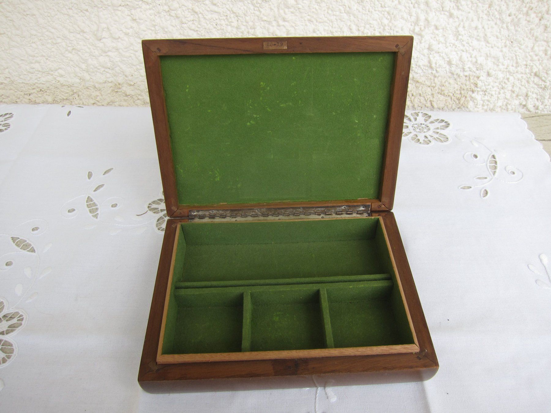 Portagioie: SCHMUCKSCHATULLE – Usato da Regensdorf venduto da Eri8057 2