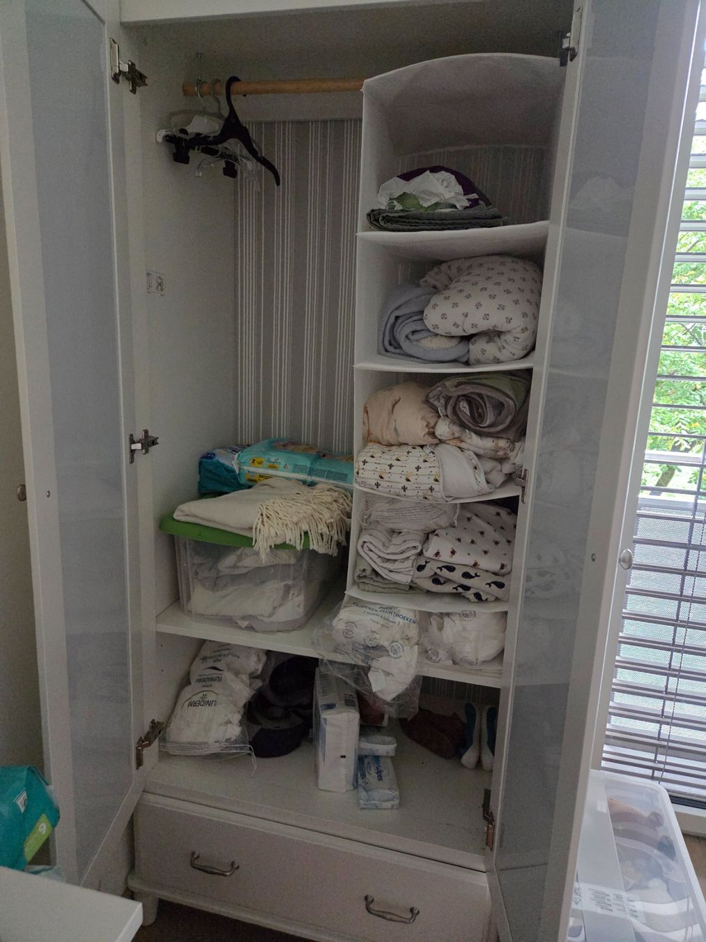 Ikea Armoires: Armoire IKEA blanche – D'occasion à Cologny par val_8mcz 1