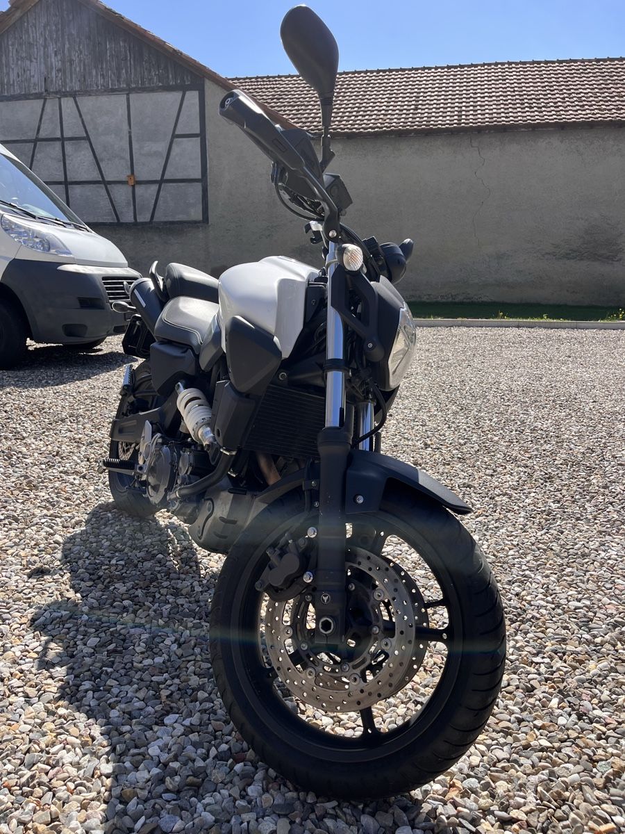 Yamaha Strada: Yamaha MT-03 – Usato da Lausen venduto da sokratess 1