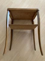 Altes Beistelltischli aus Holz
