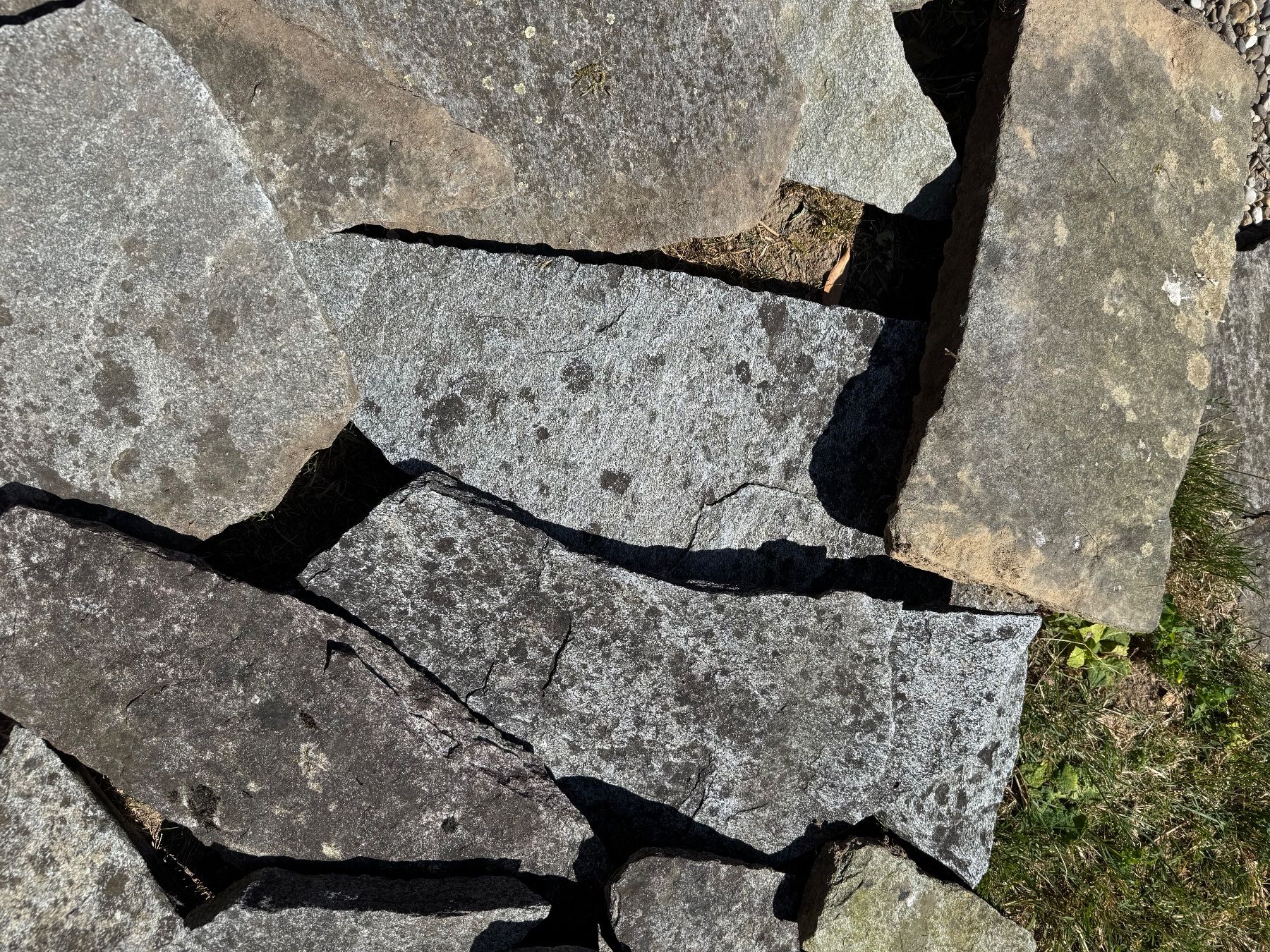 Plateaux: Granit Platten über 20 Stück – D'occasion à Kestenholz par cvx_889vv 4