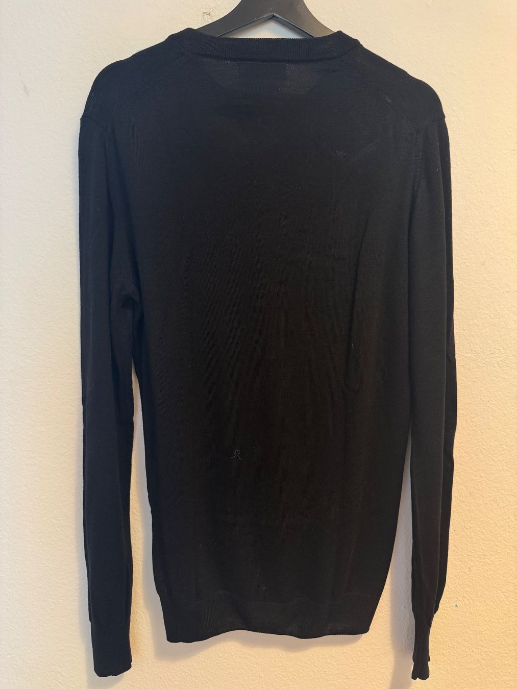 Pullover & Sweatshirts: Arniesays Pullover, Gr. M, Schwarz – Gebraucht aus Zürich von nils.alex 1