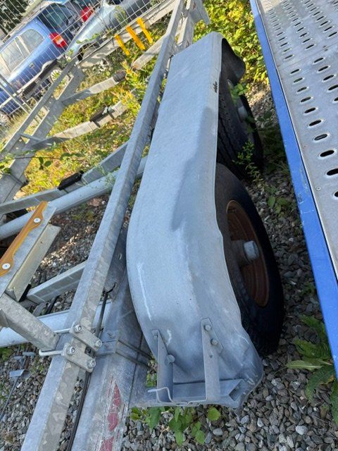 Anhänger: Boot Anhänger 5 T mit Druckluft. – Gebraucht aus Baden von Rero0 3