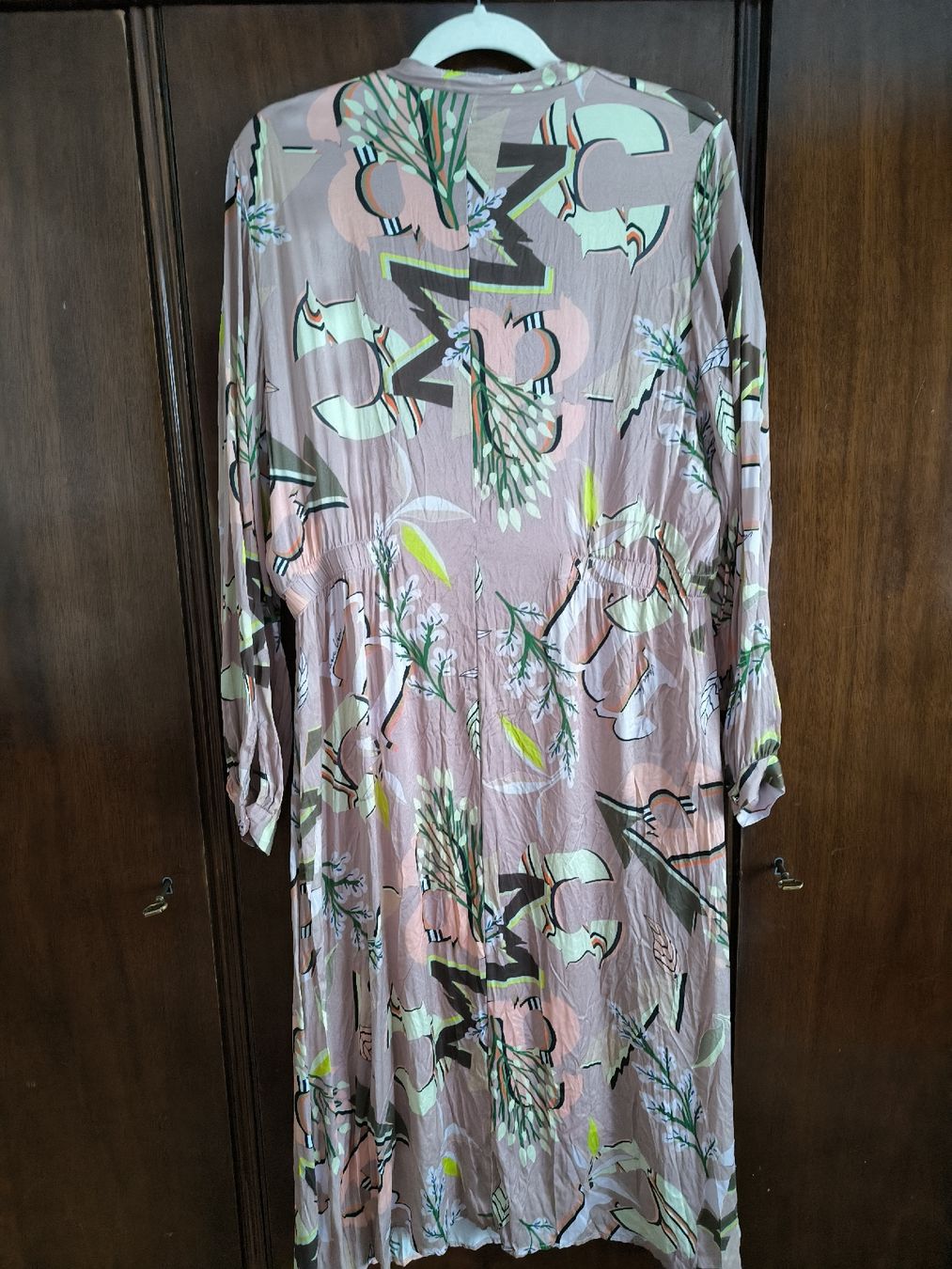 Marc Cain Vestiti: Seiden Sommerkleid Marccain Gr 6 – Nuovo (secondo la descrizione) da Kloten venduto da Olivenbaum2017 3