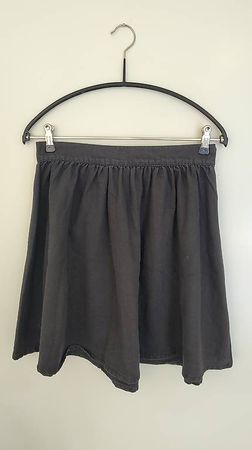 2x schwarz/grauer Rock Gr. S