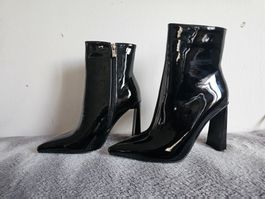 Schwarze Lack-Stiefeletten, Gr. 39, Neuwertig für Herbst!
