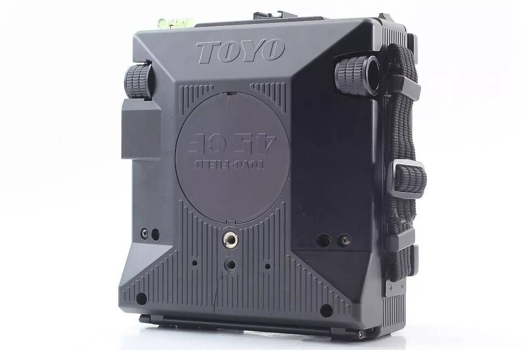 Toyo Fotocamera: Toyo 45CF – Usato da Kirchlindach venduto da amysticplace
