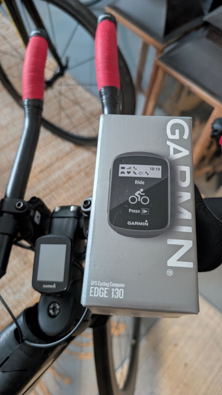 Garmin Computer & Strumenti di misurazione: Garmin 130 – Usato da Winterthur venduto da Lam23