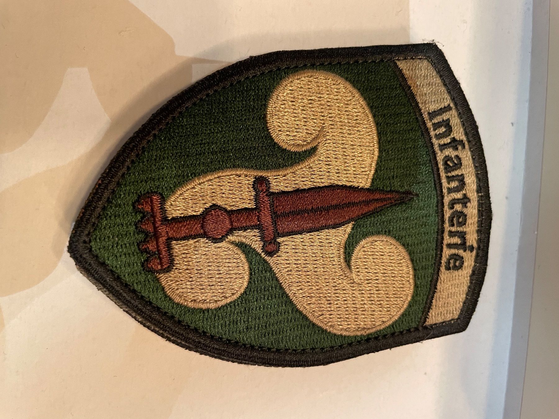 Schweizer Armee Placchette & Badge: Klett Infanterie 2 – Usato da Oberiberg venduto da stab