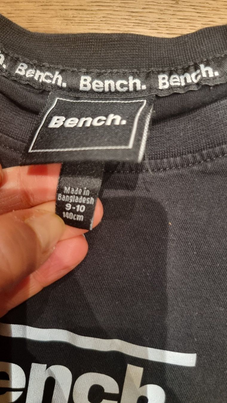 Bench Camicie, T-shirt & Polo: Bench Langarmshirt, 9-10 Jahre – Usato da Buttikon SZ venduto da Limo180 1