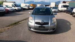Toyota Yaris 1.0