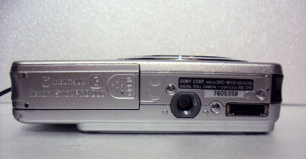 Sony Fotocamera: Sony Cyber-Shot DSC-W-110 Kompaktkamera – Usato da Dottikon venduto da Floppidogg77 3