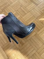 Schwarze Stiefeletten Echtleder / Grösse 39