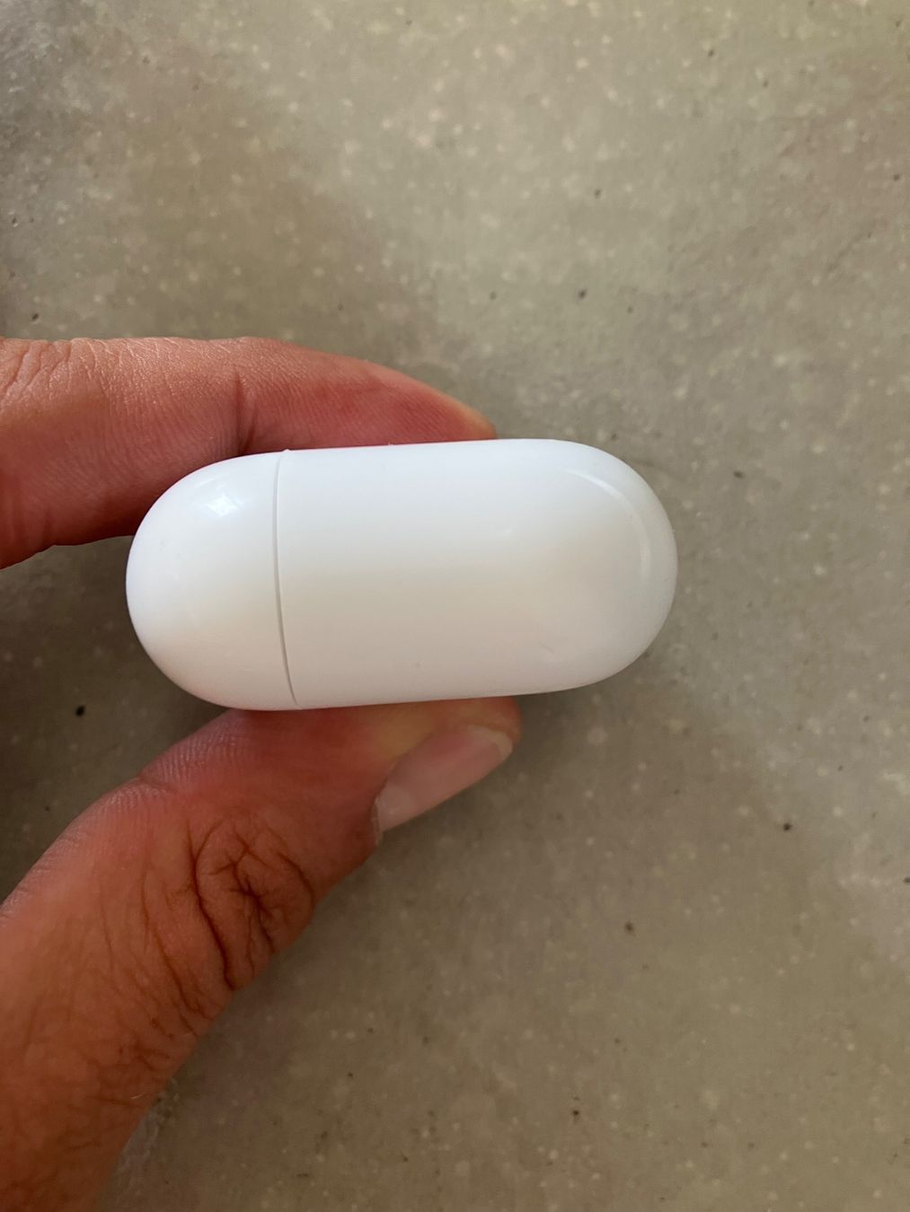 Apple Casques audio: APPLE AIRPODS 4 CASE ANC – D'occasion à Lausanne par mr.v 6