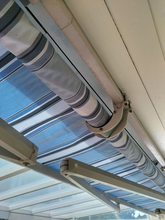 Terrassen Store / Markise 7.8 m x 3m (länge x breite) Kaufen auf Ricardo