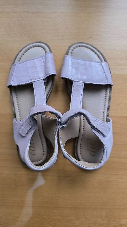 Scarpe per ragazze: clic! Mädchen Leder Klett-Sandale - 37 - – Usato da Thalwil venduto da VitaMini 2