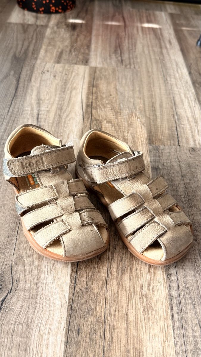 Scarpe da uomo: Kindersandalen Koel Gr. 27 – Usato da Aarau venduto da AnaKruhol
