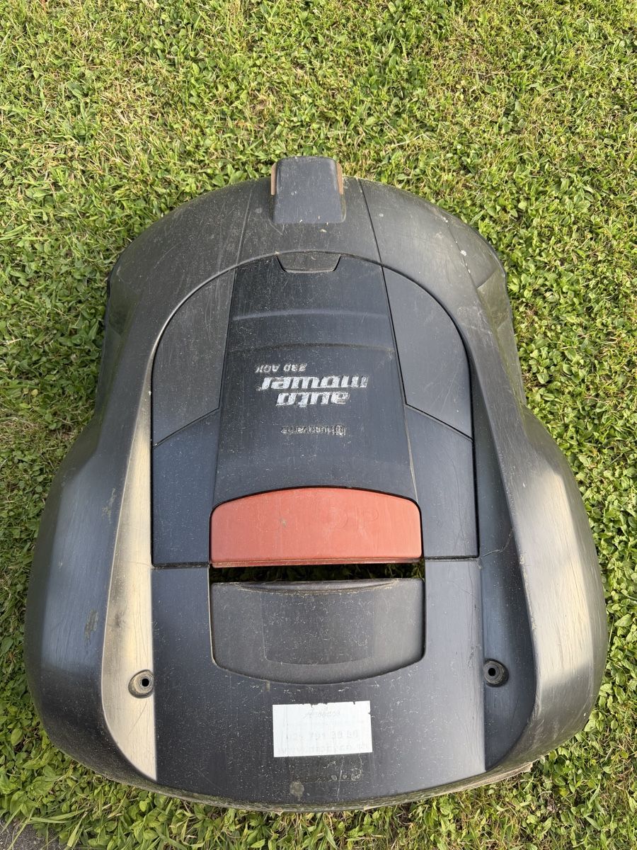 Husqvarna Tagliaerba: Automower Teile – Difettoso da Epalinges venduto da jonas_trt 7