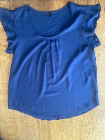T-SHIRT dunkelblau GR.S kurze Flügelärmchen
