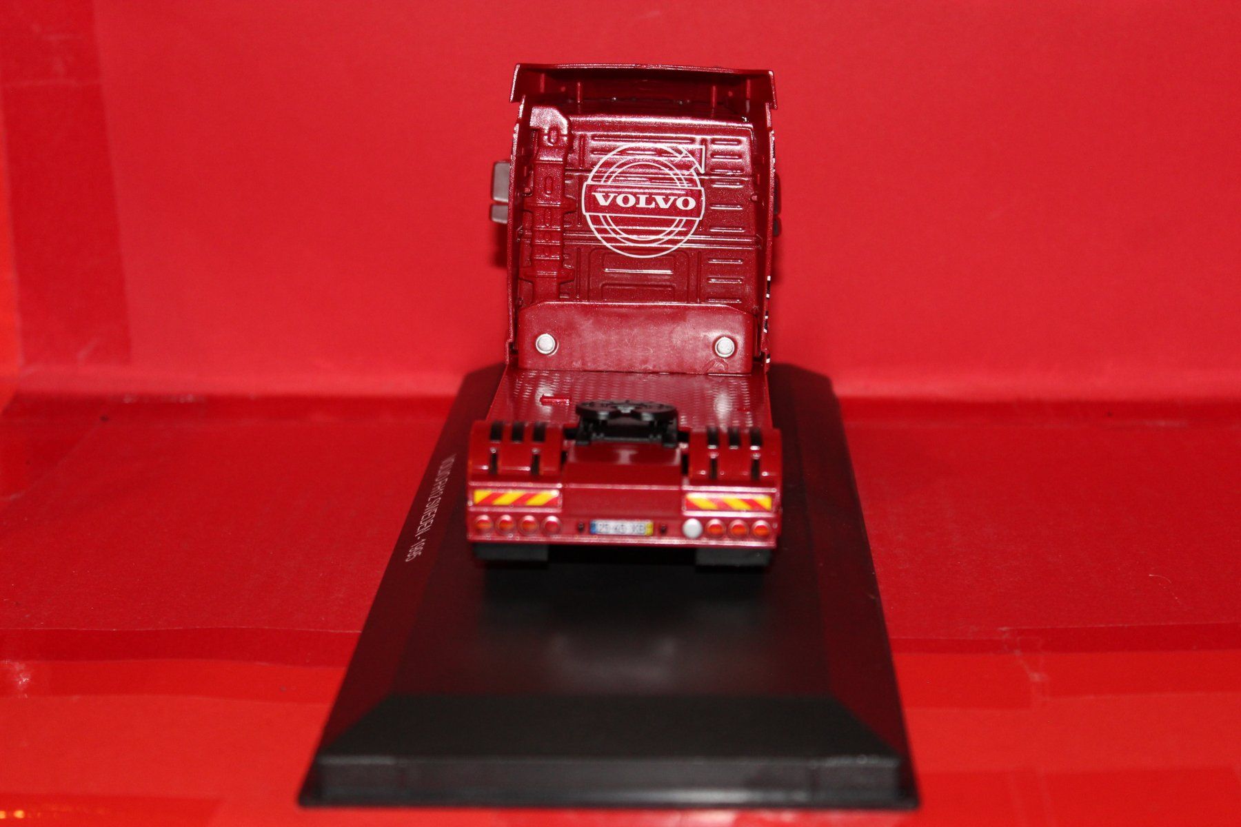 Modellbausätze & Standmodelle: 1/43 Volvo FH12 - HACHETTE – Gebraucht aus Riva San Vitale von eneuzzo 4