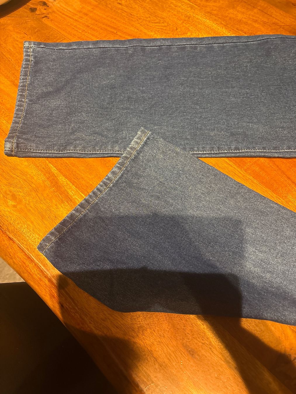 Jeans: Neue Jeans, Grösse M – Nuovo (secondo la descrizione) da Andwil SG venduto da schmei 2