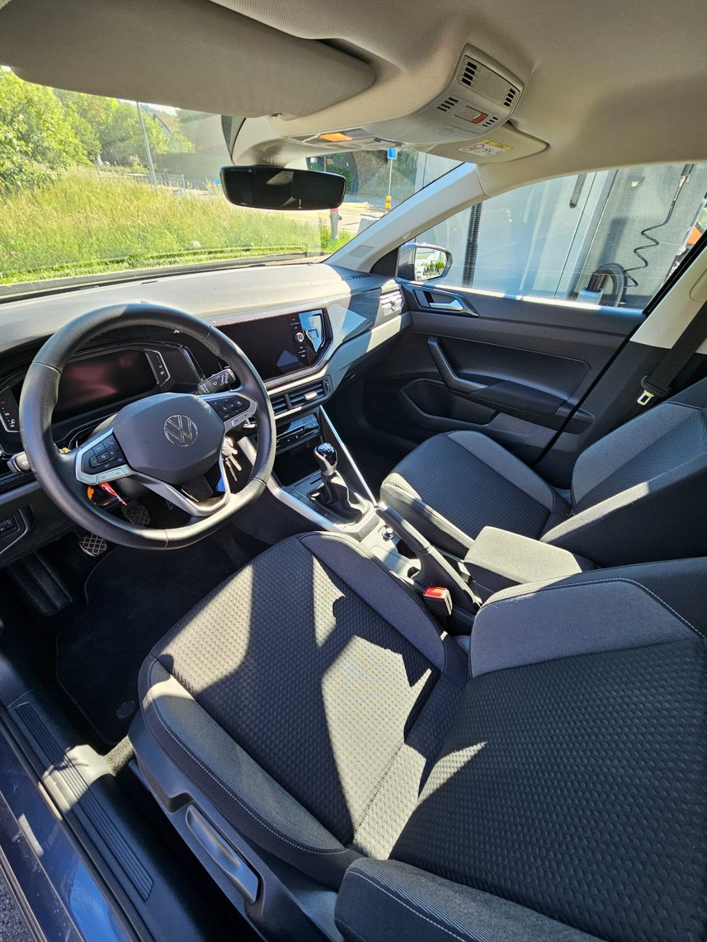 VW Automobili: VW Polo TSI 1.0 Life – Usato da Endingen venduto da Vici15 3