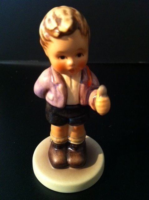 Hummel Statuette: Hummel Figur "Der Suppenkasper" – Usato da Einsiedeln venduto da Fundgrube59
