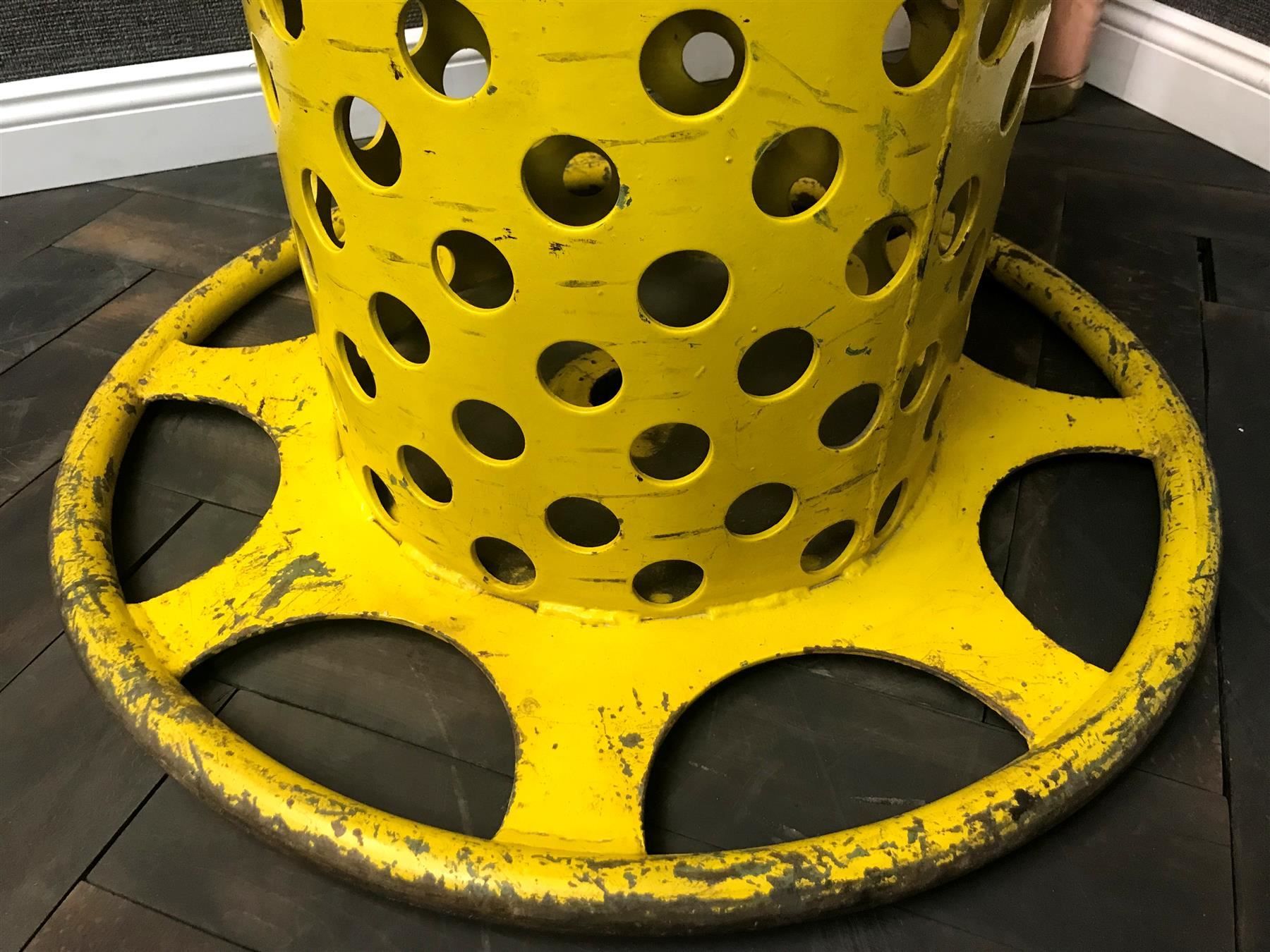 Tische: Industrial Tisch Bobine – Gebraucht aus Laufenburg von industrial-silence 2