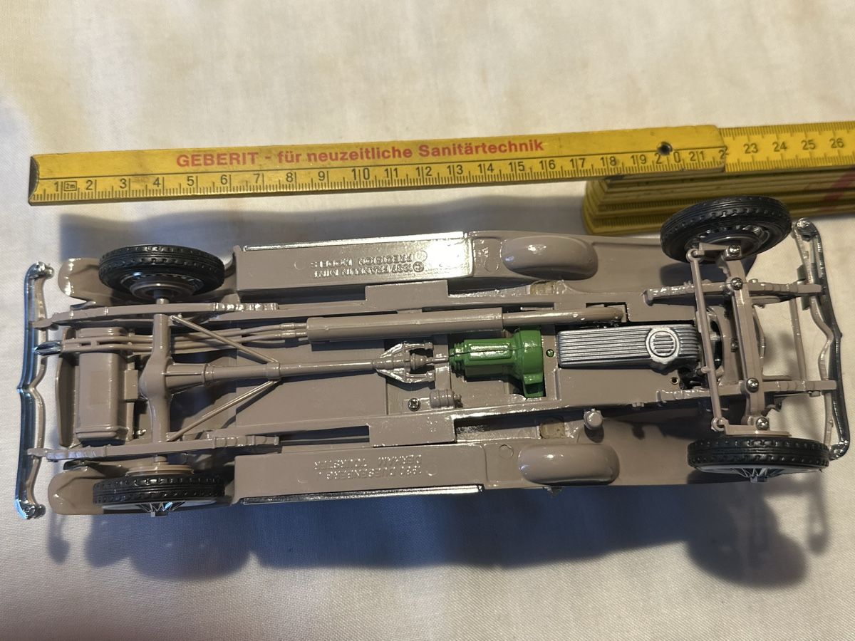 Franklin Mint Modellini d'auto: Franklin Mint 1930 Duesenberg J, Durham Tourster – Difettoso da Zürich venduto da Chaeffeler 4
