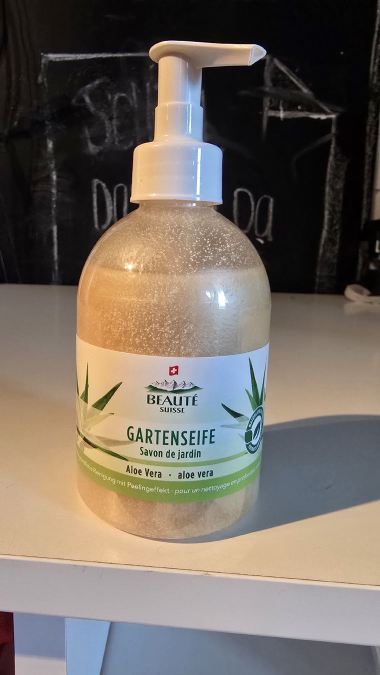 Prodotti di pulizia: Gartenseife Spender mit Aloe Vera 300 ml – Nuovo e nell'imballaggio originale da Dussnang venduto da Priska2285