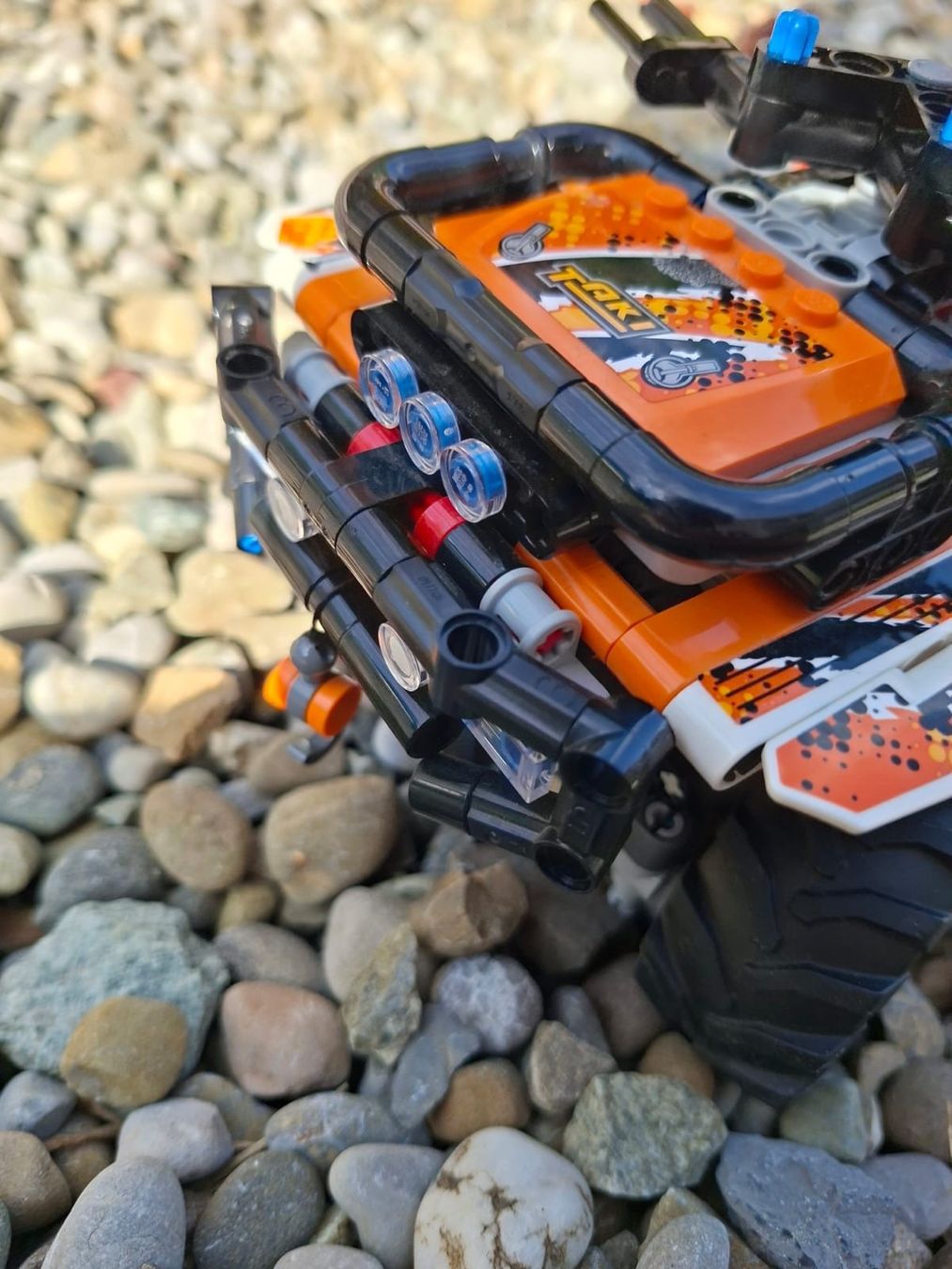Lego Kit di costruzioni: LEGO Technic - Geländefahrzeug - 42139 – Usato da Niederbüren venduto da barolo2000 6