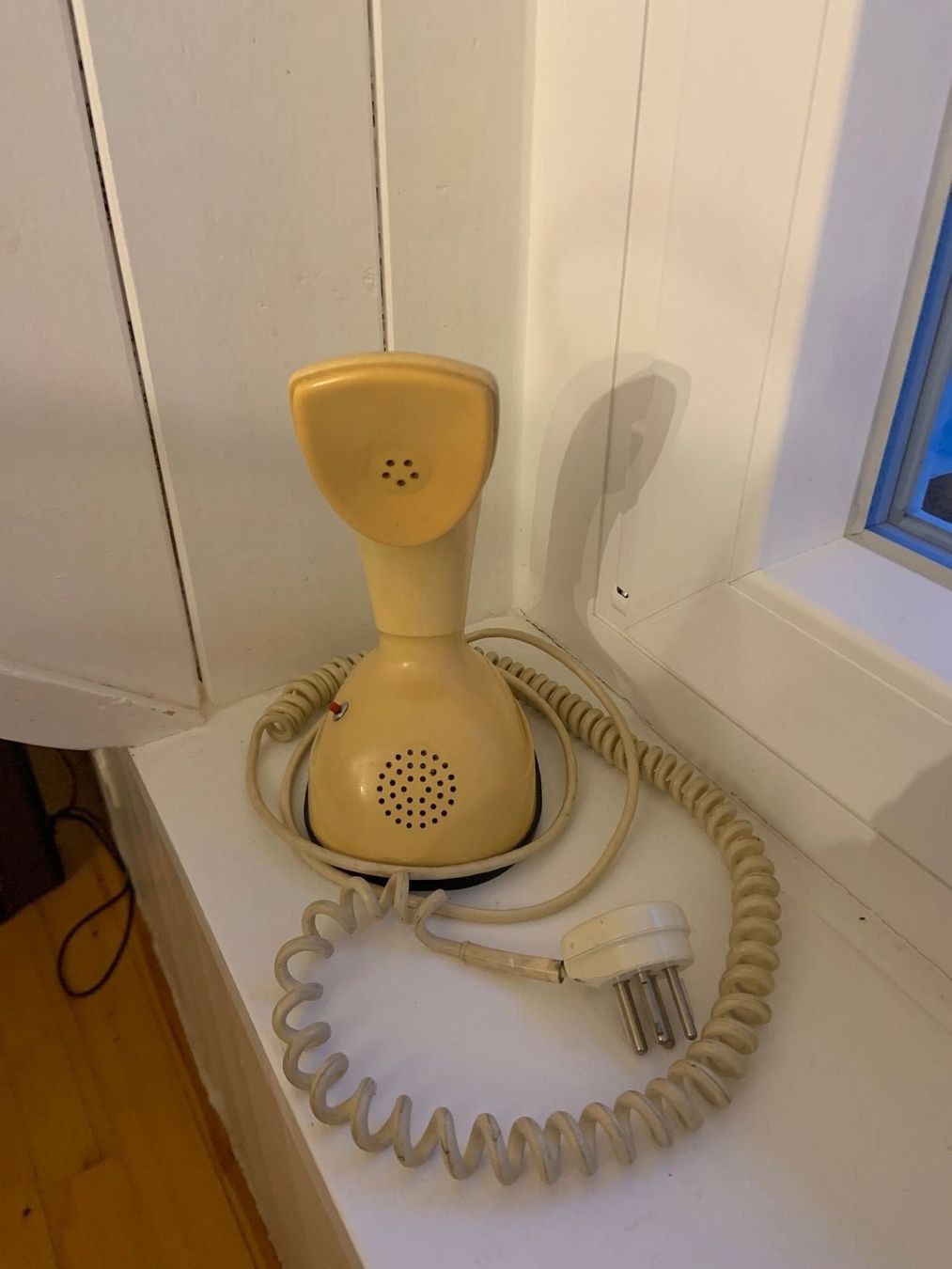 Telefoni: Ericofon 50er Jahre Telefon, beige – Usato da Arboldswil venduto da Sonnenelfe 1