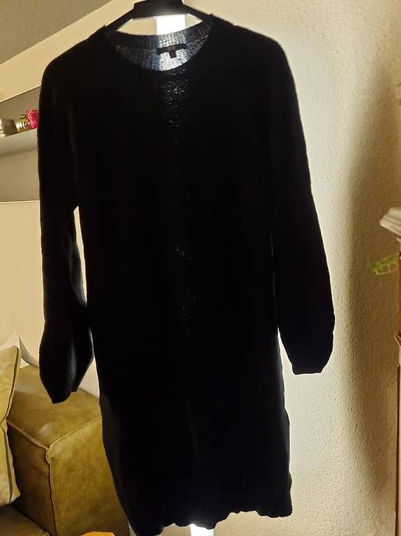Uniqlo Vestiti: Kleid Grösse M Uniqlo – Usato da Witterswil venduto da Katja... 3