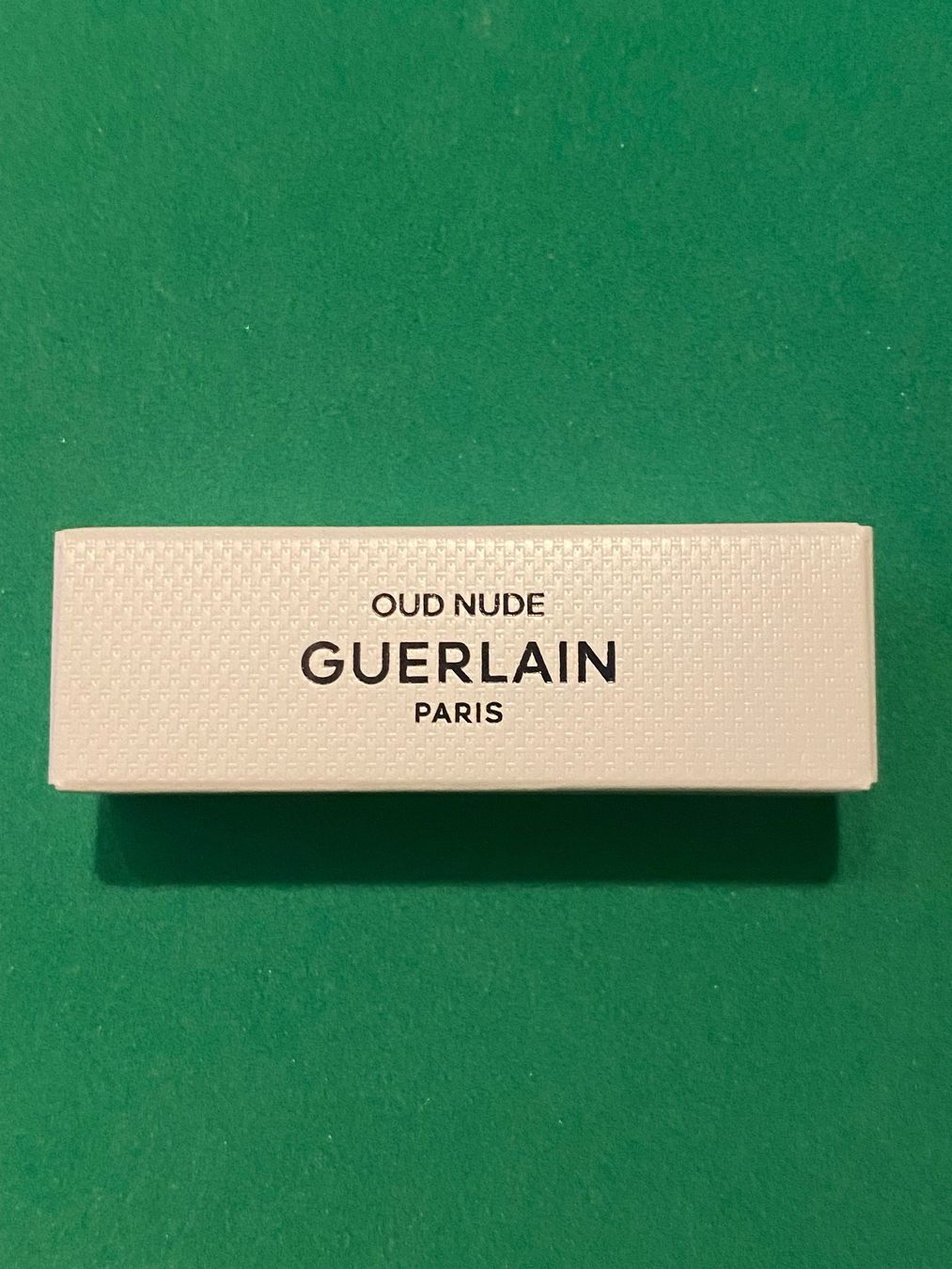 Guerlain Profumi & Eau de Toilette: 2 ml Guerlain Oud Nude Probe – Nuovo e nell'imballaggio originale da Sonnental venduto da Lothy90